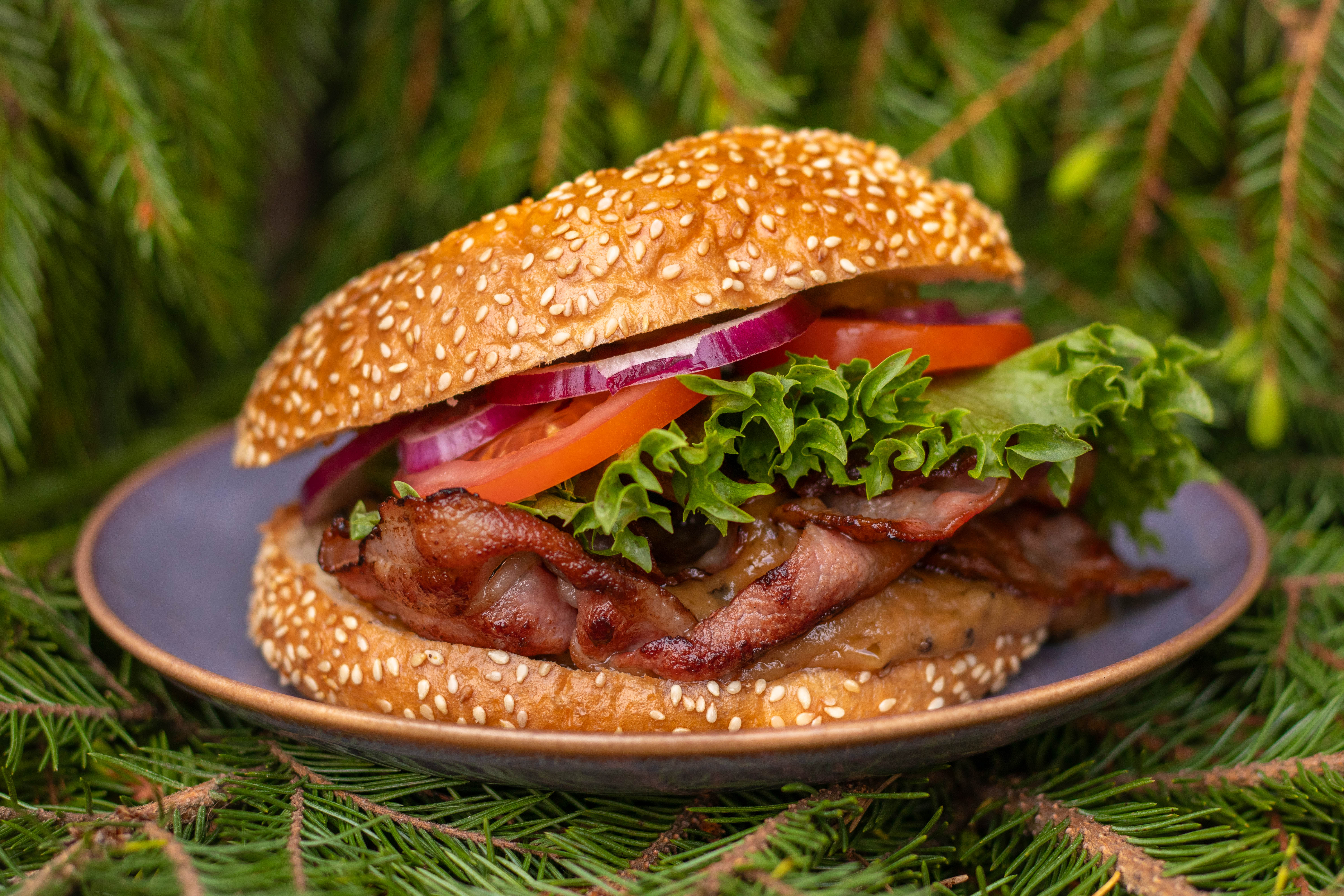 Mettä burger